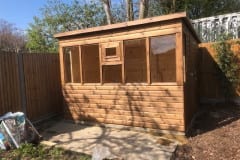 shed-in-knebworth-all-glass-front